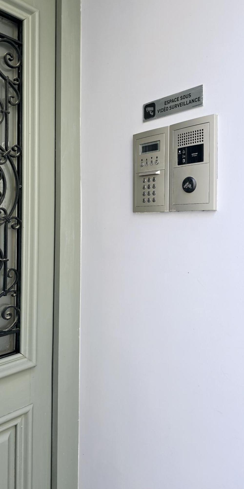 Victoire Saphir 203 Climatise Hotel De Ville Saint-Dizier Exterior foto